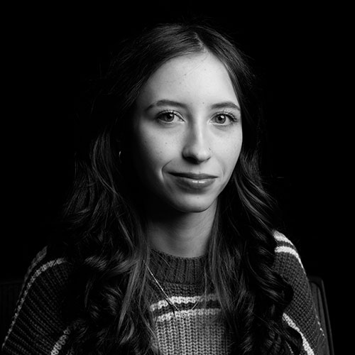 A headshot of Riley Morgan